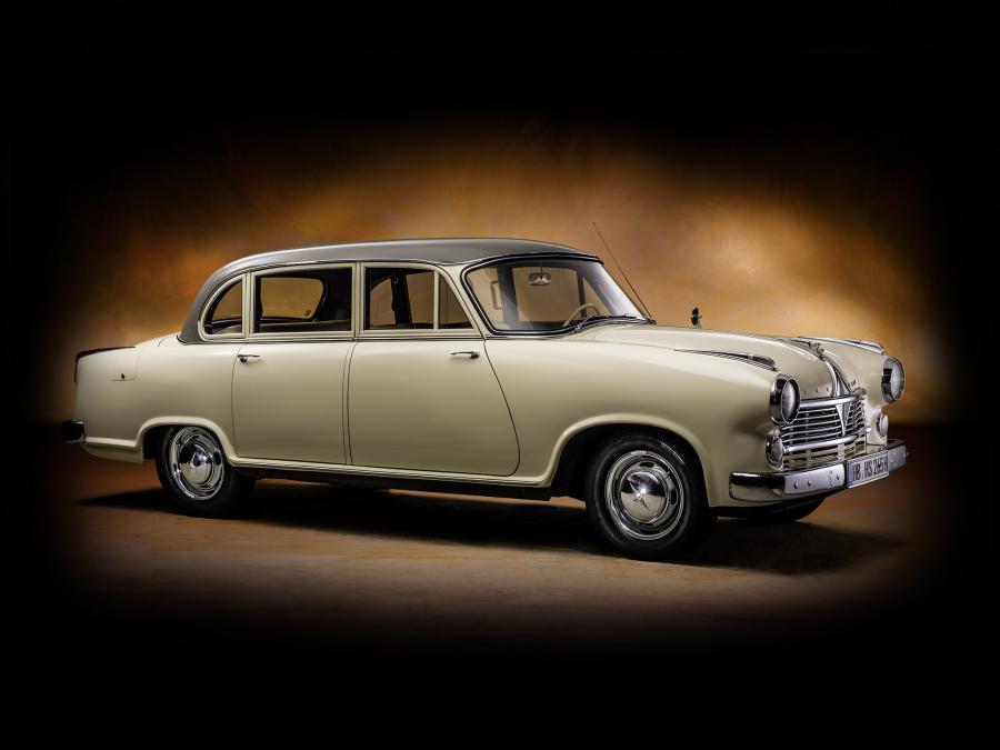  Borgward Hansa 2400 Pullman 1955 года  (фото 1 из 3)